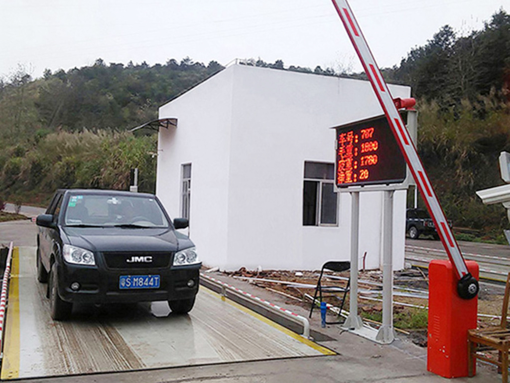 垃圾場(chǎng)專用地磅、無(wú)人值守智能化電子汽車衡